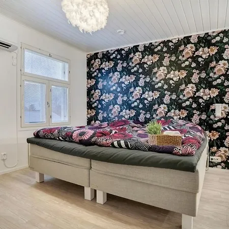 Luxury Riverside By Lapland Host 로바니에미