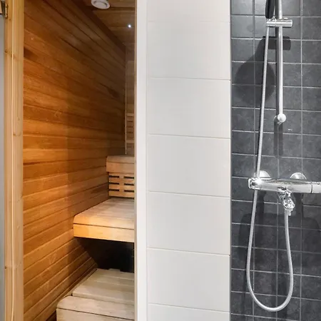 Luxury Riverside By Lapland Host